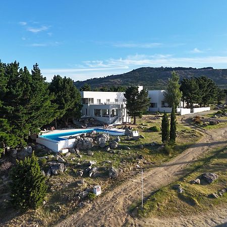 Elegance Hotel Tandil Exterior photo