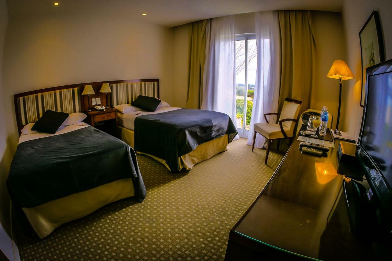 Elegance Hotel Tandil Room photo